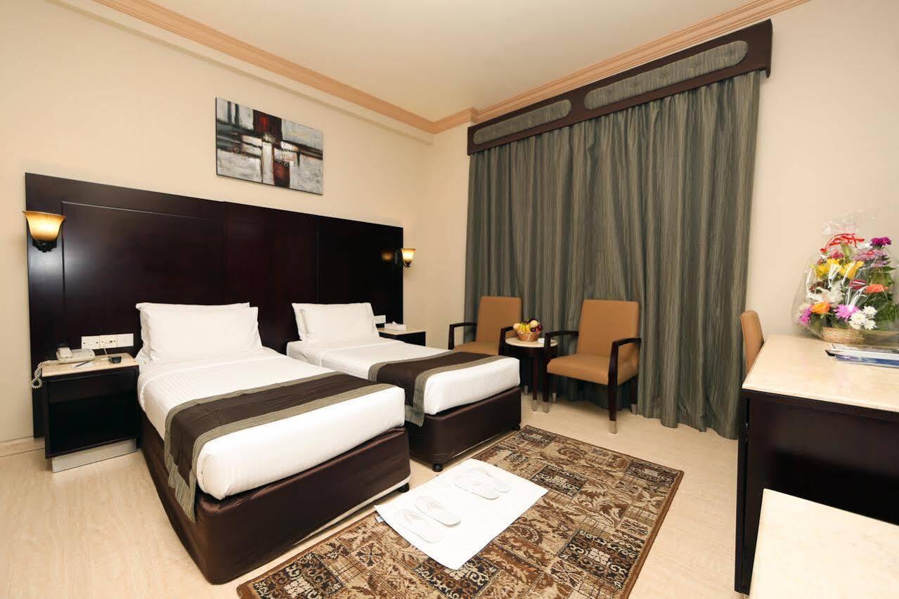 Signature Inn Al Riqqa Dubaj Zewnętrze zdjęcie